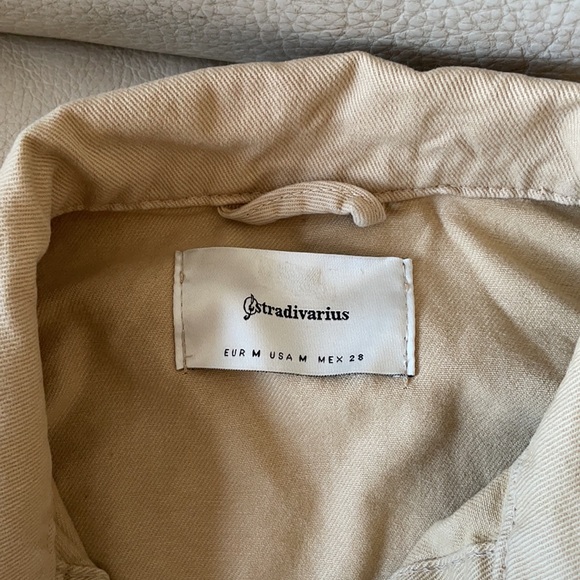 Tan Stradivarius cropped jacket - Picture 4 of 5